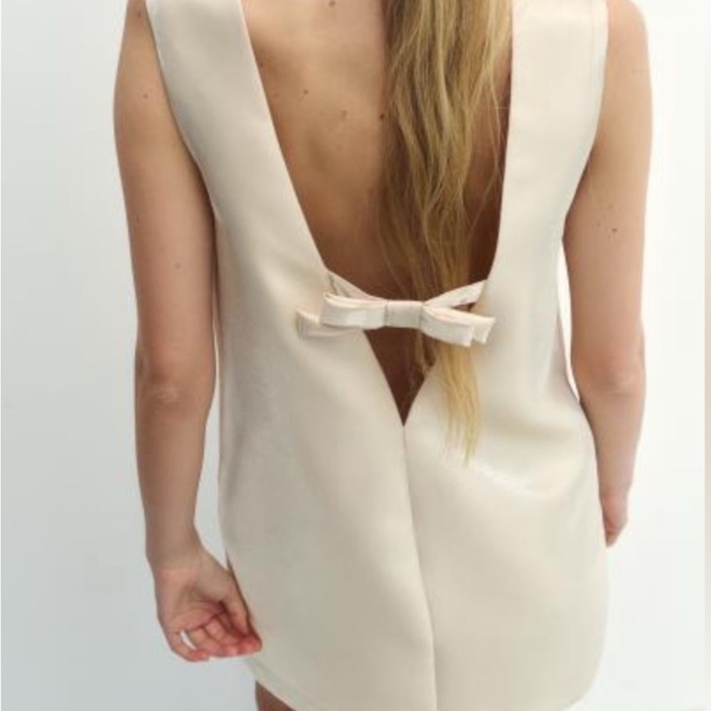 H&M Cream Satin Backless Dress with Bow Accent EUC